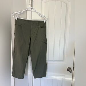 Women’s size 10 capri. Ideal for hiking.  Army green New without tags